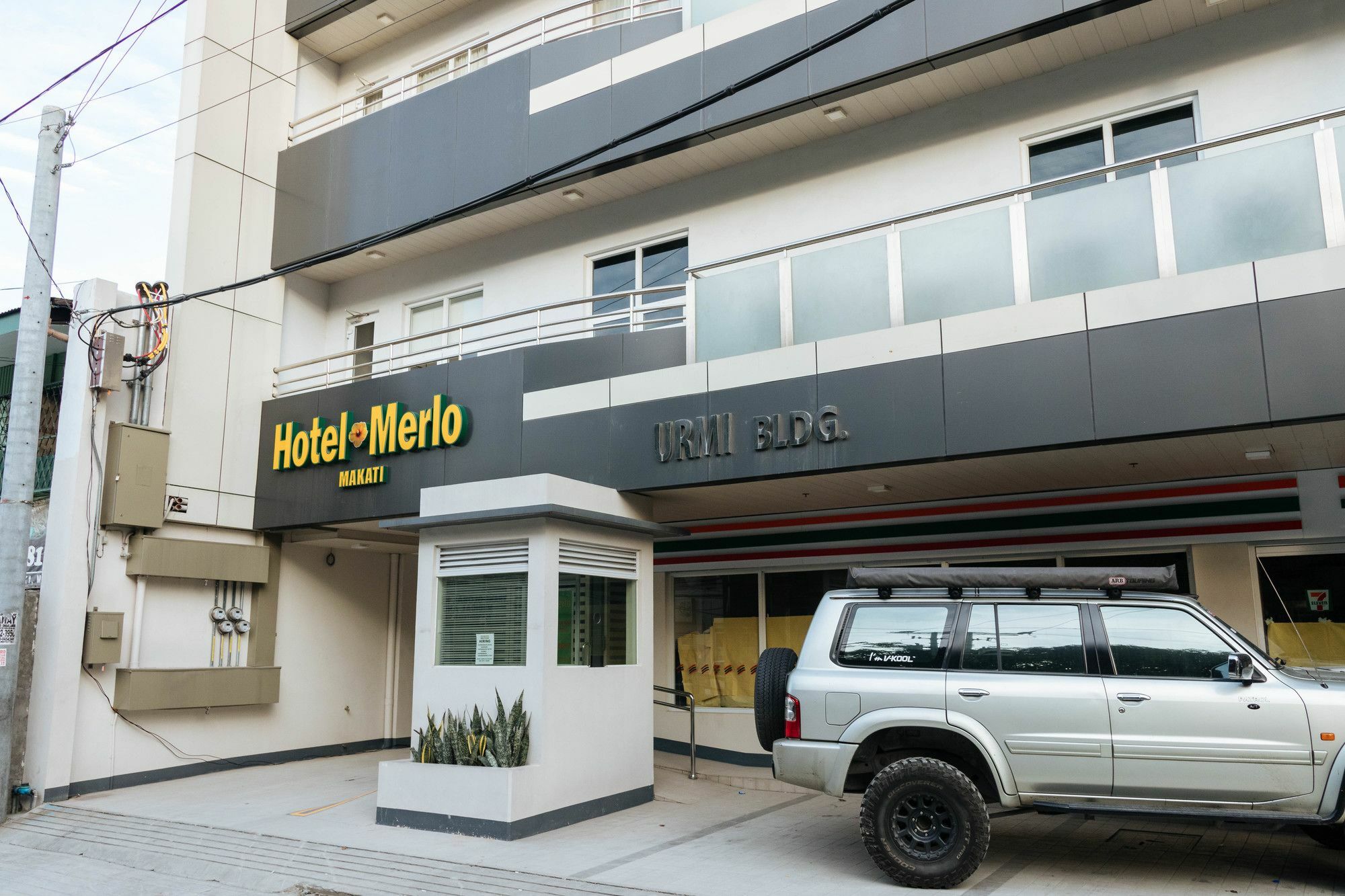 马卡蒂 Reddoorz Premium @ Sampaloc Makati酒店 外观 照片